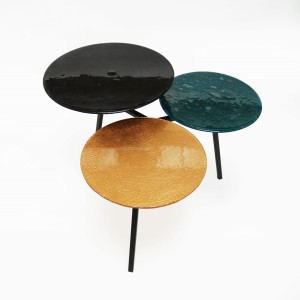 Stolik kawowy BBZ z 3 blatami ze szkła artystycznego (1)